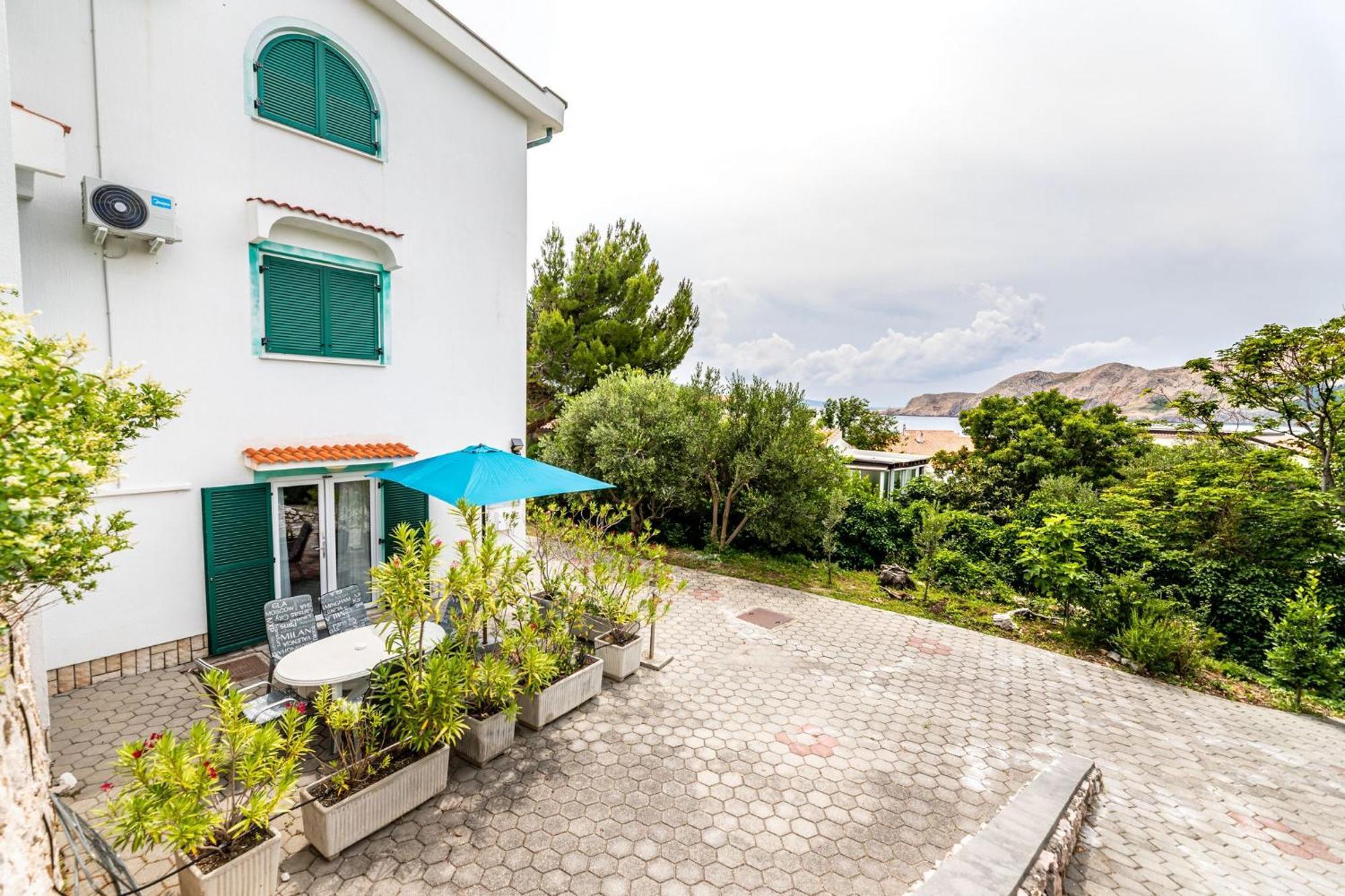 Apartments Oleander Kricin Baška Buitenkant foto
